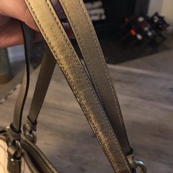 Multicolored Authentic Coach bag with strap and zipper - Picture 11 of 13